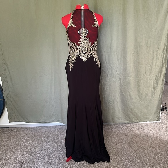 XSCAPE black dress with gold lace mermaid gown - Picture 2 of 11